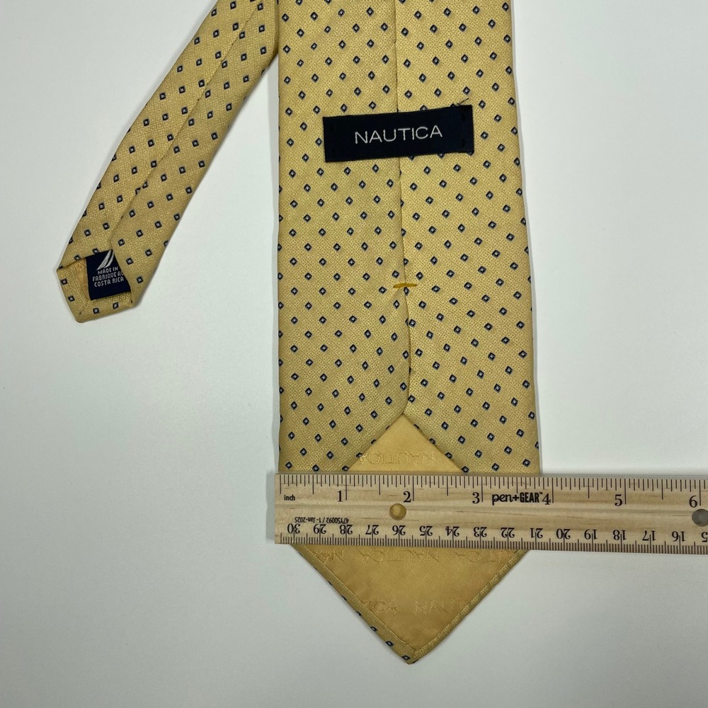 Nautica Gold Geometric Diamond Silk Necktie Mens One Size - Picture 2 of 2